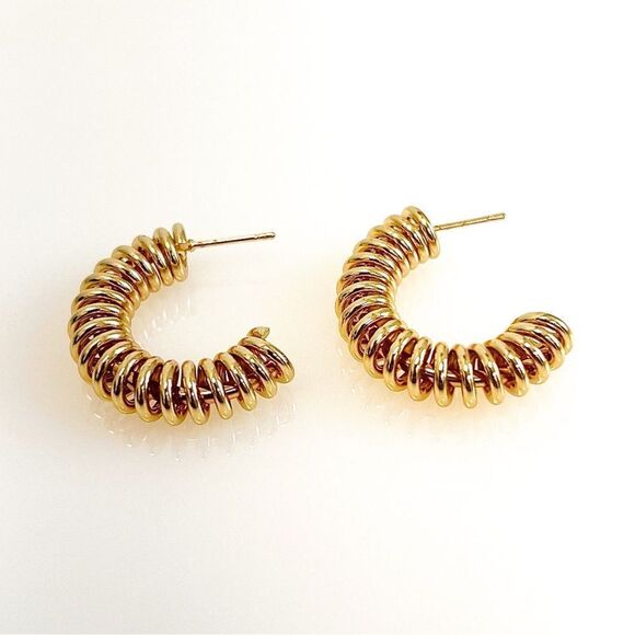 Minimalist hoop earrings in gold M239 - Picture 1 of 3